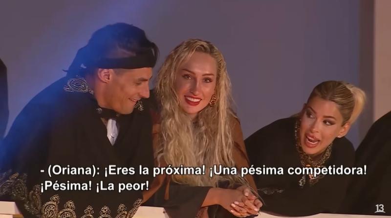 Canal 13 - Oriana peleando con Blue Mary tras eliminación de Camila Recabarren