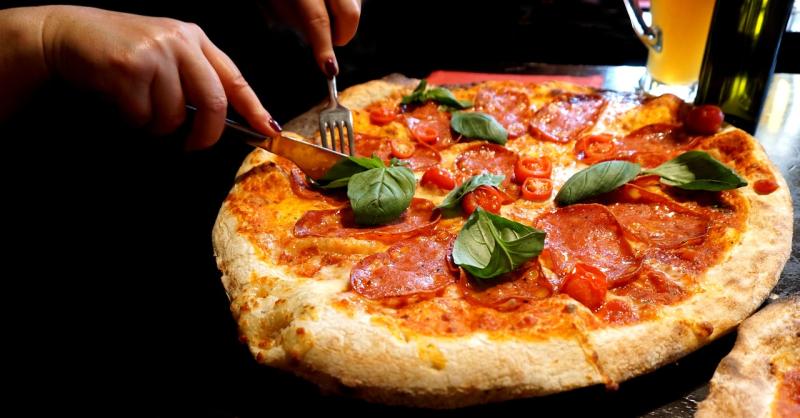 Pixabay - "La regla de las dos pizzas" puede ser utilizada en una reunión