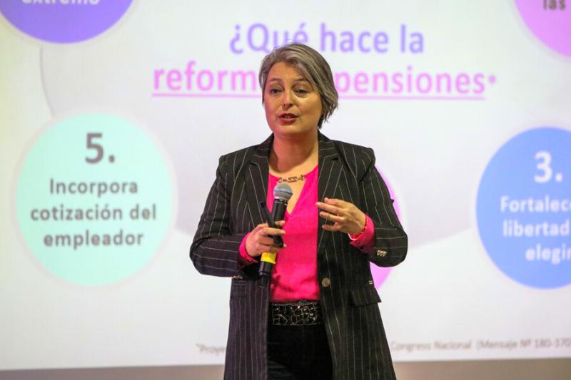 Agencia Uno - Ministra del Trabajo, Jeannette Jara
