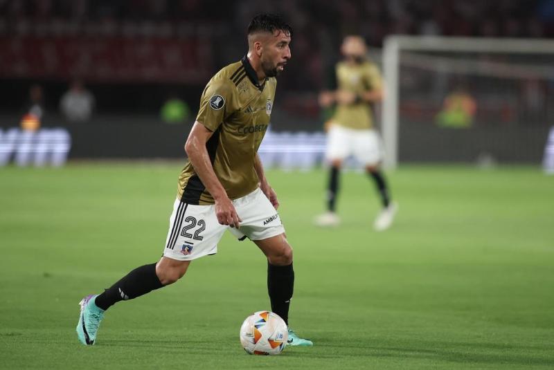 Mauricio Isla fue clave en la histórica clasificación de Colo Colo - Crédito: Instagram