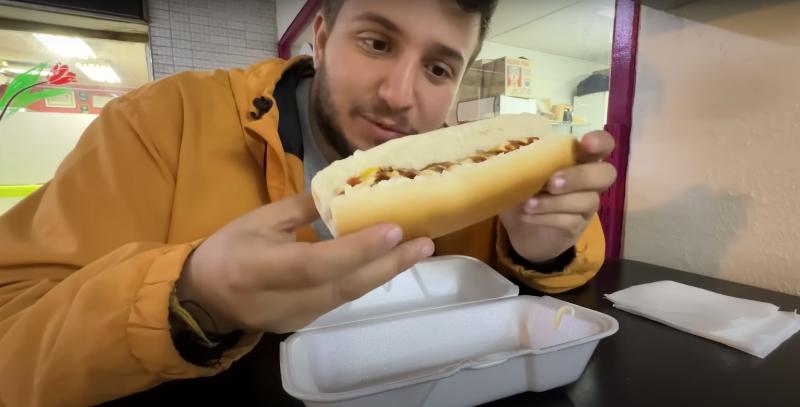 YouTube/FOGONIX - Cómo sobrevivir con $5.000 un día en Santiago