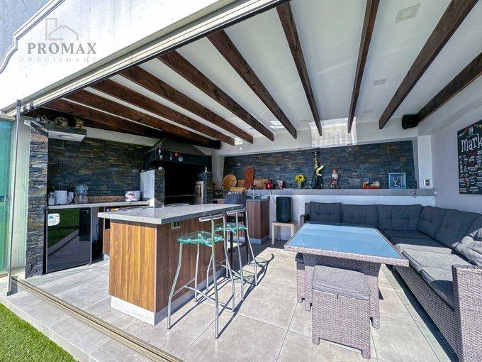 chilepropiedades.cl - Casa a la venta de Maura Rivera y Mark González