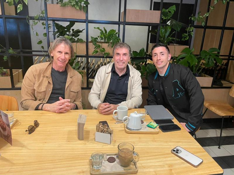 Rodrigo Echeverría junto al DT de la Roja, Ricardo Gareca - Créditos: ANFP