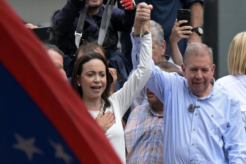 Régimen de Maduro anuncia investigación contra Edmundo González y María Corina Machado - AFP