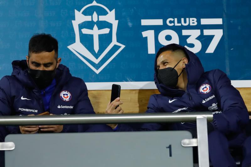 Alexis Sánchez despidió a Claudio Bravo con sentido mensaje - Crédito: Agencia UNO