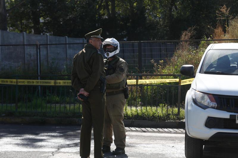 Agencia Uno - Carabineros investiga hallazgo de un cadáver en la comuna de Talagante