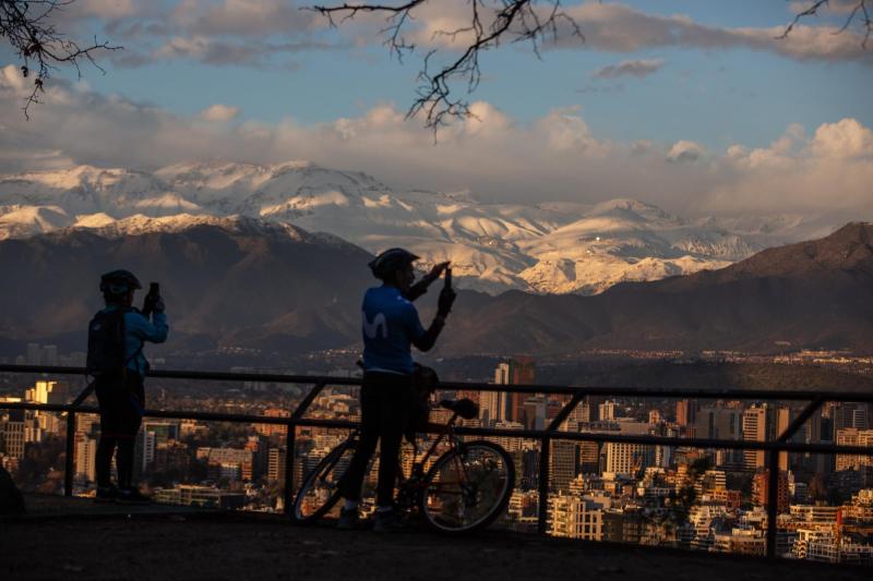 Agencia Uno - La lluvia llegará a algunas comunas de Santiago
