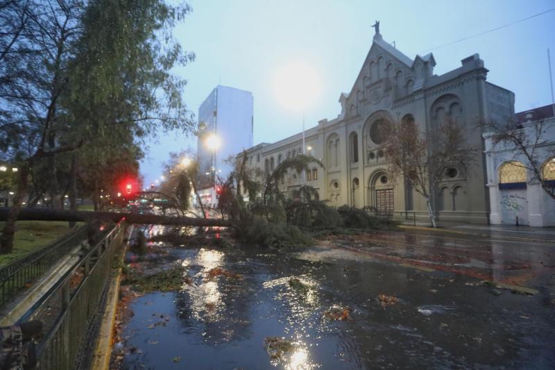 Ráfagas de viento superaron los 120 km/h - referencial Agencia Uno