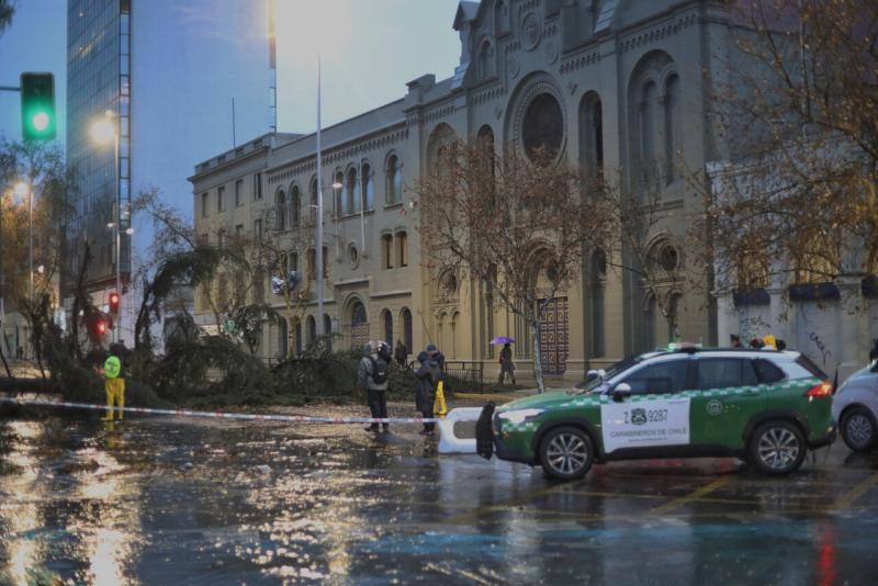 Agencia Uno - Sistema frontal esta mañana en la RM