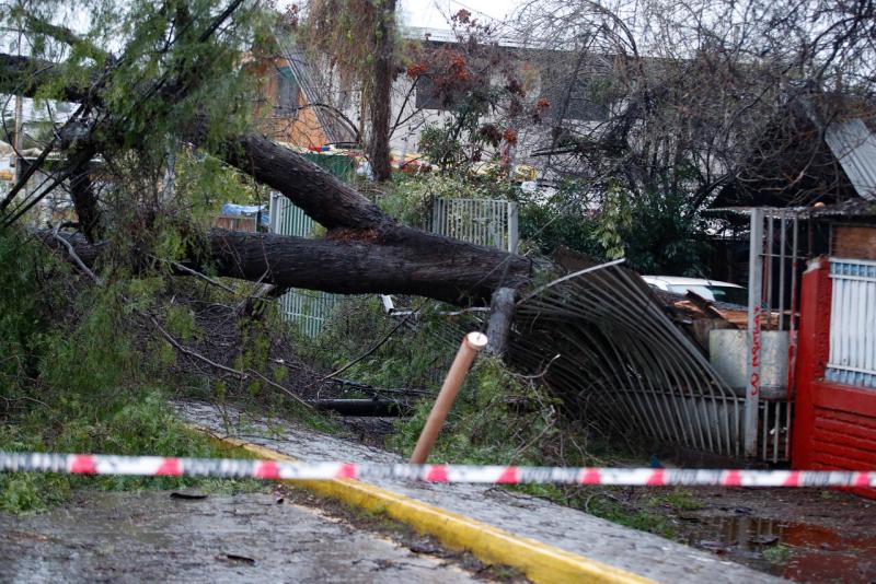 Agencia Uno - Sistema frontal esta mañana en la RM