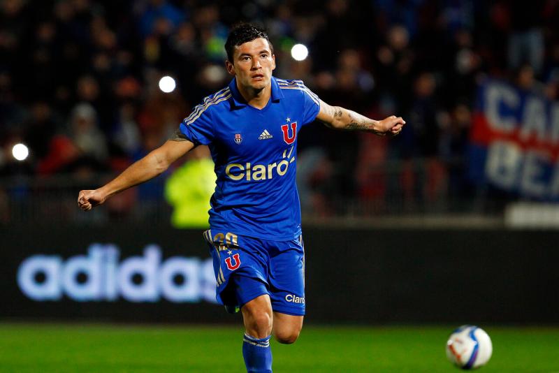 Agencia Uno - Universidad de Chile confirmó el retorno de Charles Aránguiz