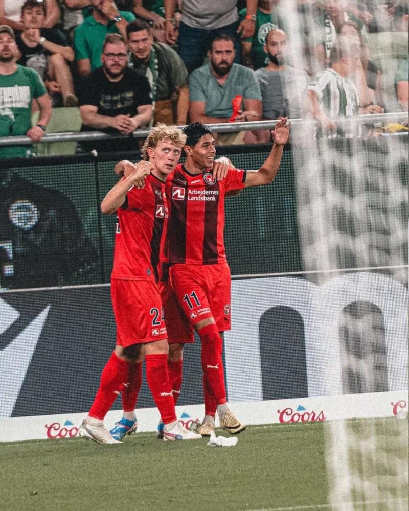 El Midtjylland de Darío Osorio. Crédito: Midtjylland