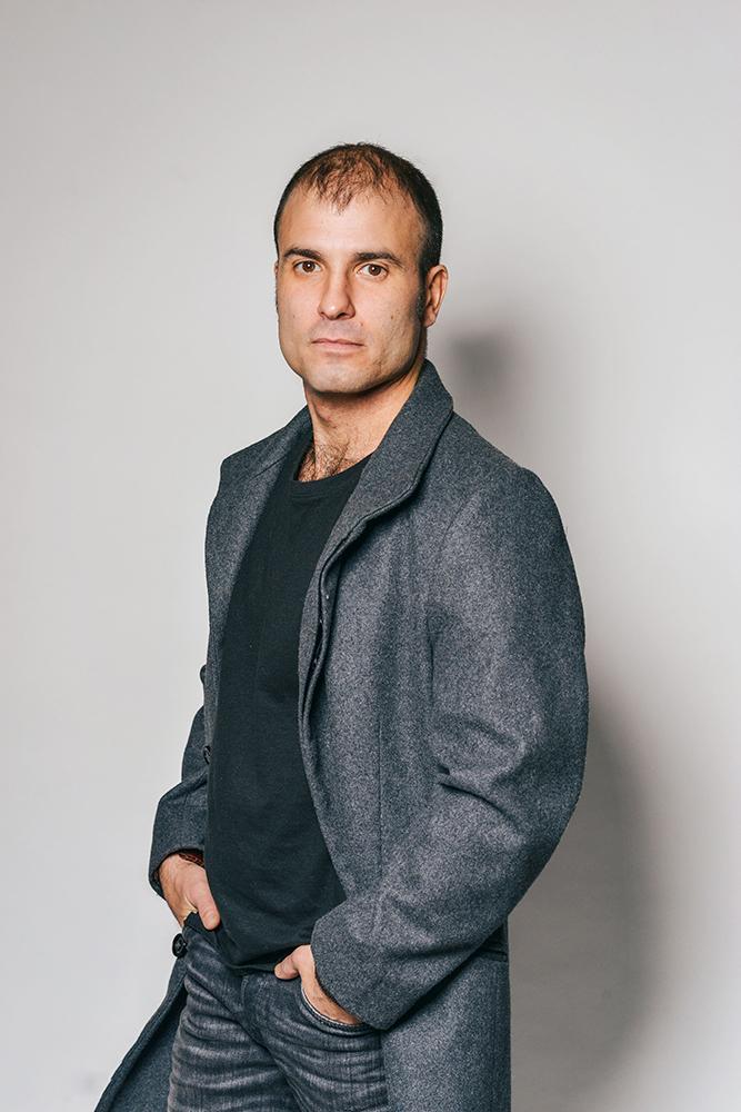 Redes sociales - Julián Ortega se hizo conocido por participar en 'Velvet' y 'Élite'