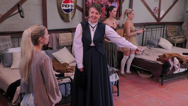 Canal 13 - Guarén habla de Dani Castro y es regañada por Amanda del Villar