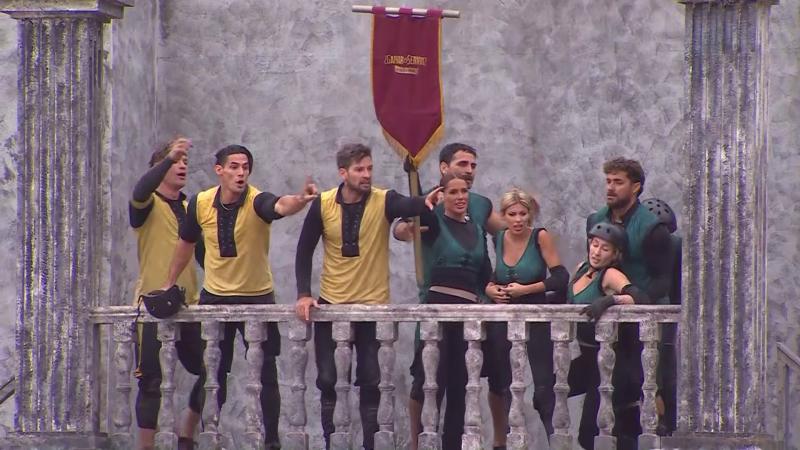 Canal 13 - Polémica competencia de equipos en '¿Ganar o Servir?'