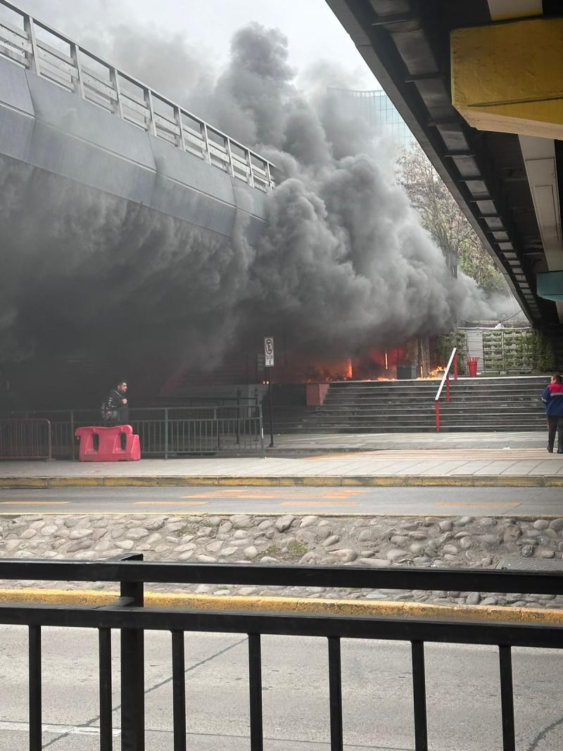 Incendio en Metro Escuela Militar