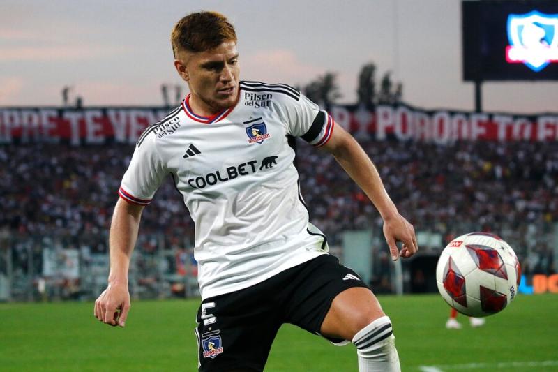 Leonardo Gil podría dejar Colo Colo - Créditos: Photosport