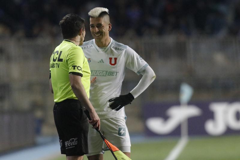Leandro Fernández es una de las bajas de U de Chile para enfrentar a Cobreloa - Crédito: Photosport