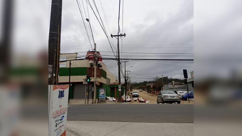 Viejo Pascuero de supermercado Aregón en El Quisco