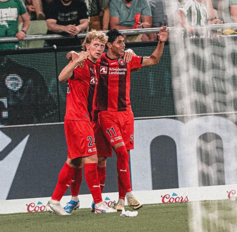 Darío Osorio sigue avanzando en la fase previa de la Champions League - Crédito: Instagram @fcmidtjylland