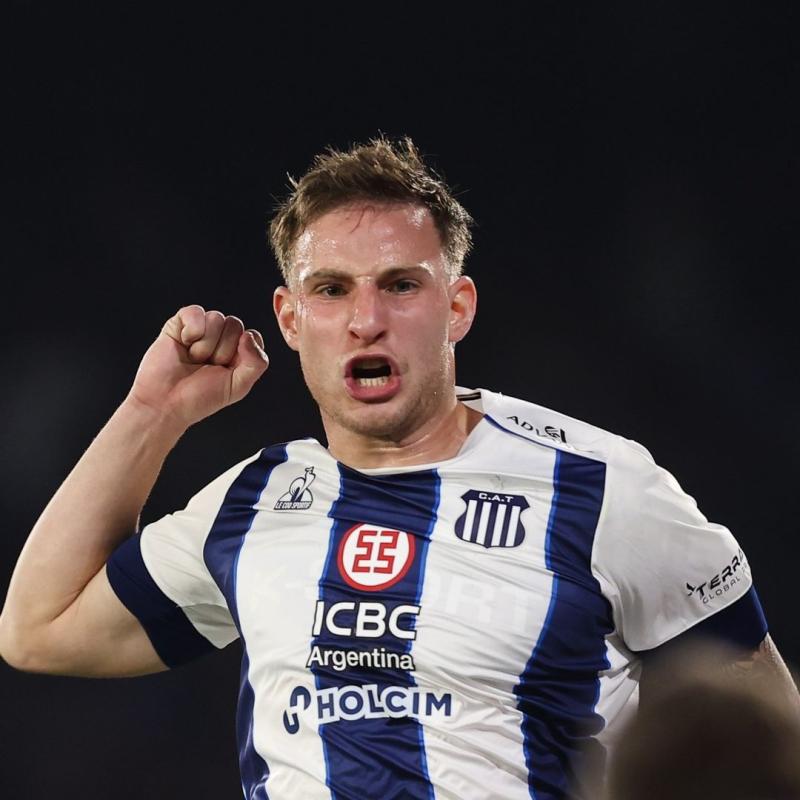 Bruno Barticciotto es figura en el fútbol argentino - Crédito: Instagram @tallerescbaoficial