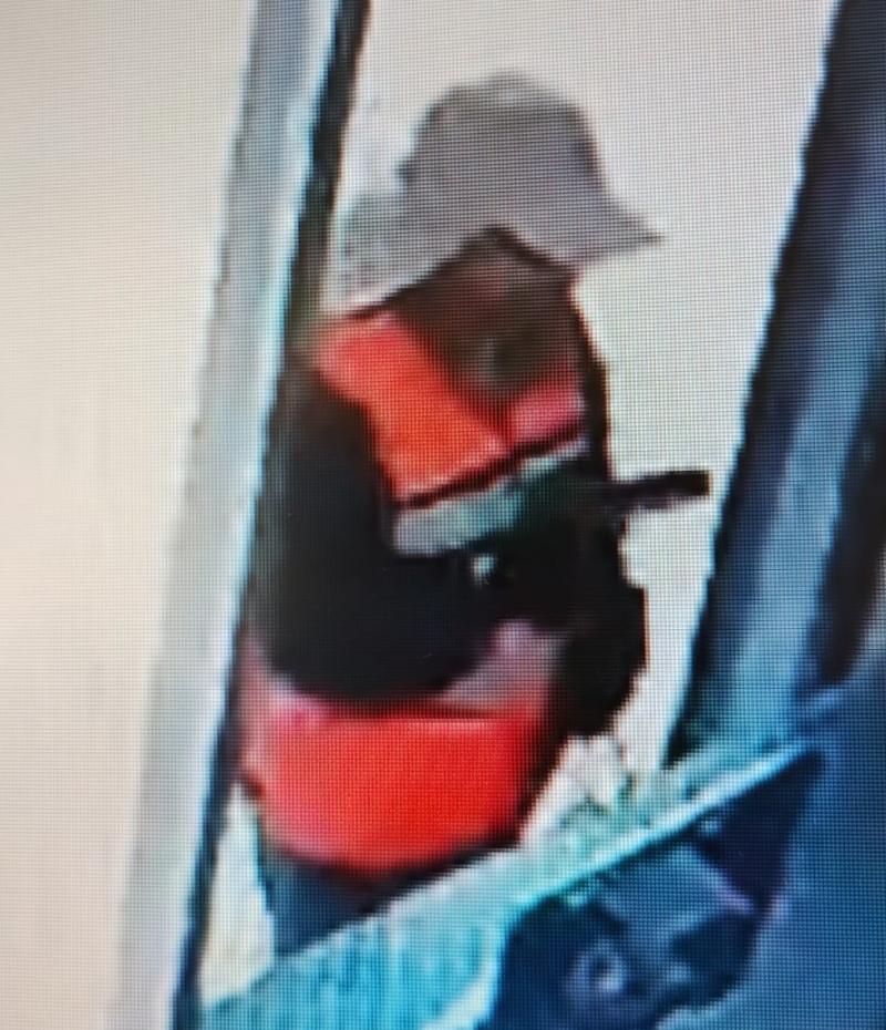 Fiscalía - Detienen a hombres que asaltaba vestido de minero