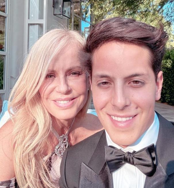 Cecilia Bolocco y su hijo Máximo - Instagram