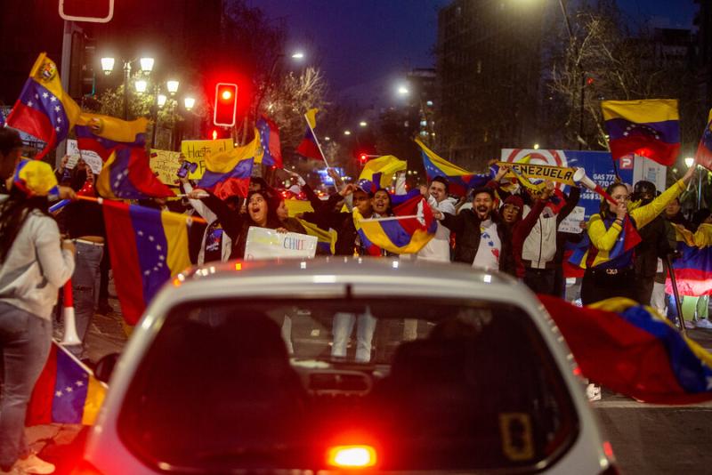 Agencia Uno - Venezolanos en Chile