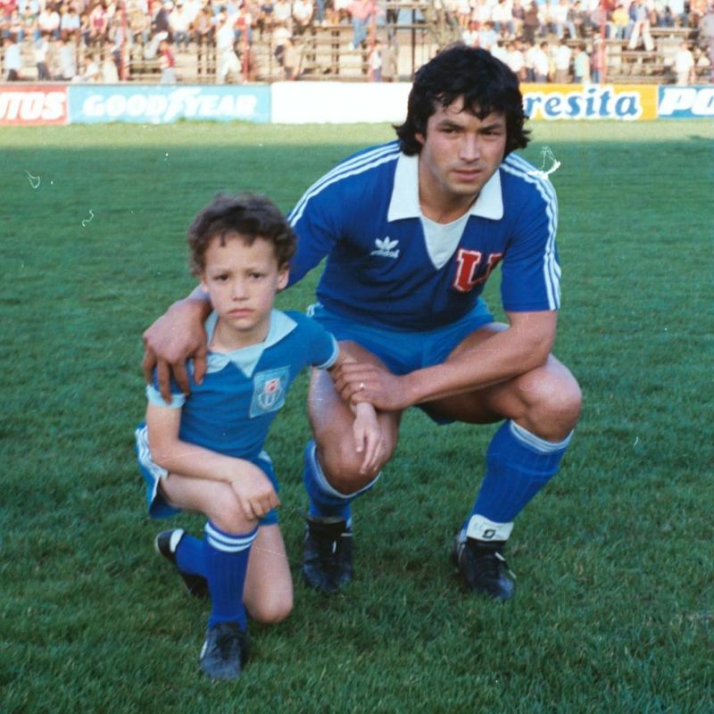 Sandrino Castec durante su etapa como jugador de la U - Créditos: @udechileoficial