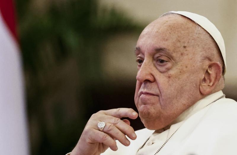 El papa Francisco pide "incrementar el diálogo interreligioso" para luchar contra "el extremismo"