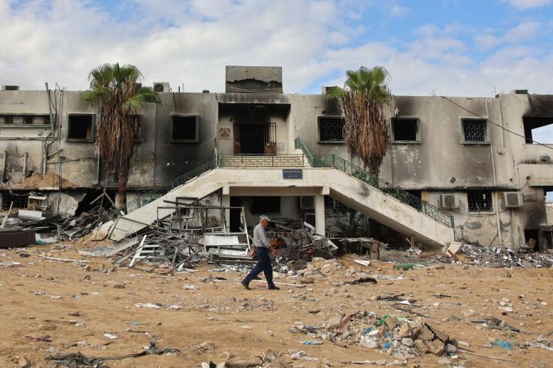 China urge a sus ciudadanos a abandonar Israel "lo antes posible"