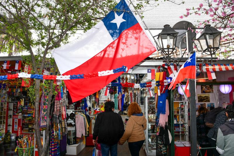 Aguinaldo de Fiestas Patrias - Agencia Uno