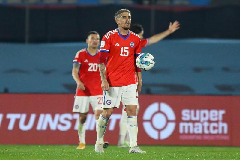Agencia Uno - Diego Valdés es la nueva baja de la Roja para Clasificatorias