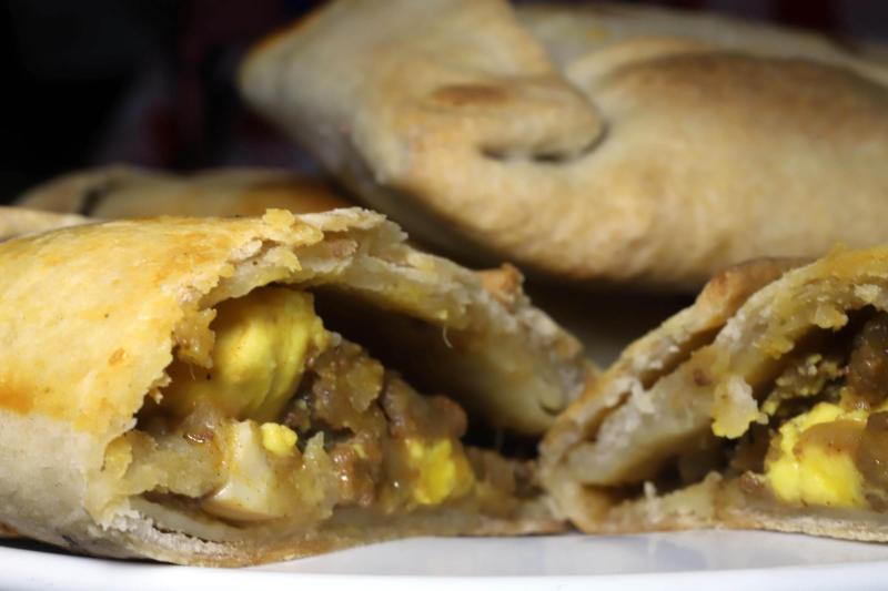 Precio de las empanadas de pino casi no sube - Agencia Uno