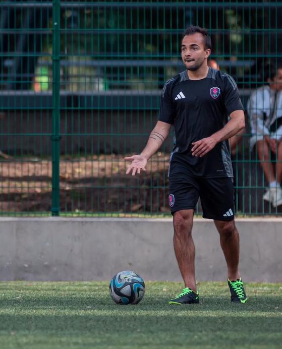 Mathias Vidangossy en Real Titan. Crédito: Real Titán.