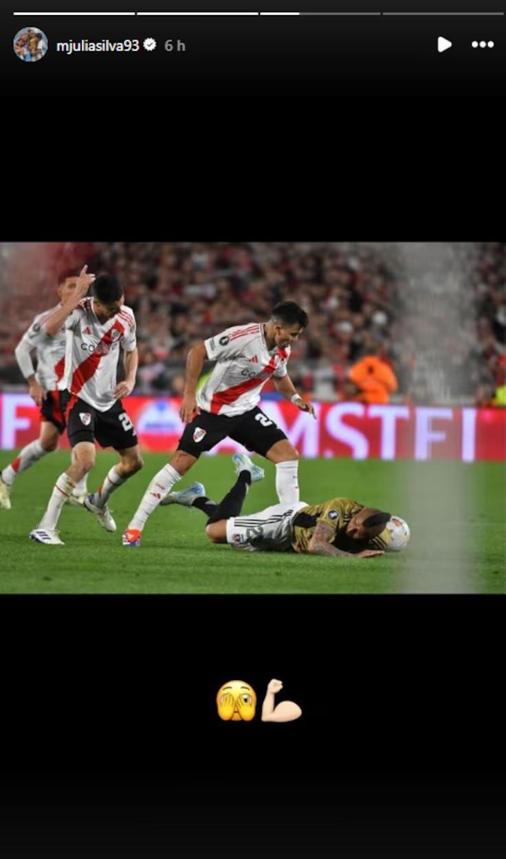 La tocada de oreja a Arturo Vidal. Crédito: Instagram.