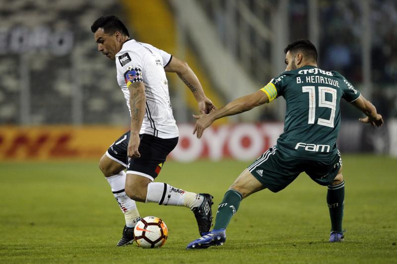 Esteban Paredes en Colo Colo. Crédito: Photosport.