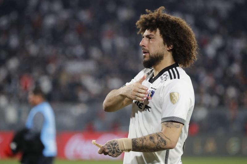 Maximiliano Falcón en Colo Colo. Crédito: Photosport.