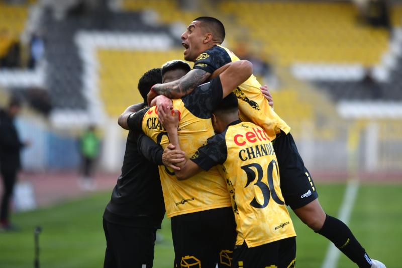 Coquimbo Unido se impuso en la ida y en la vuelta de Copa Chile - Créditos: Photosport