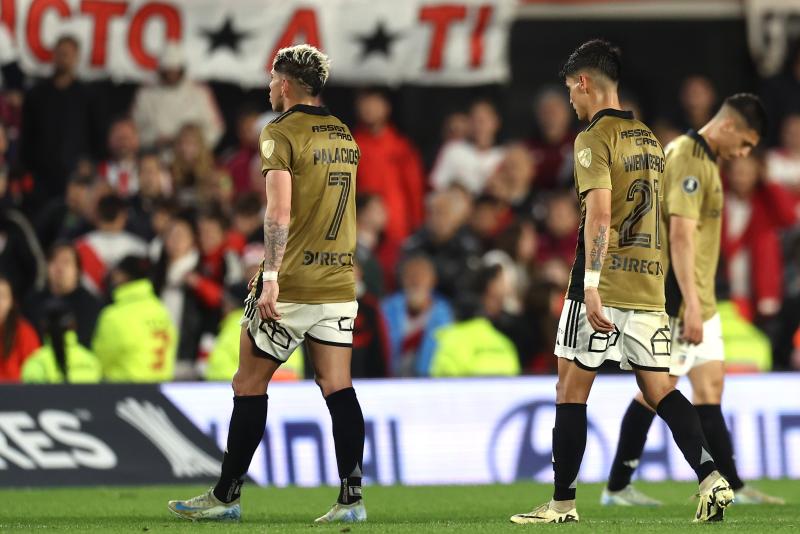 Colo Colo cae ante River Plate. Crédito: Photosport.