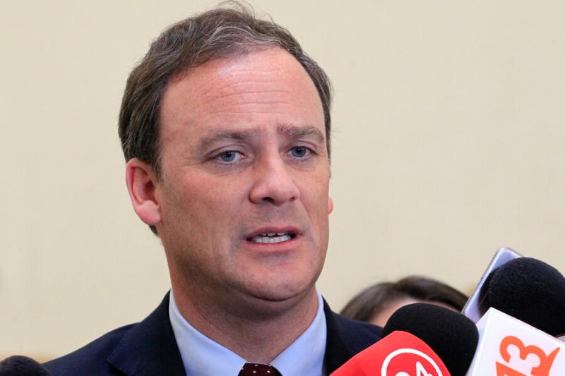 ATON - Exministro Felipe Ward