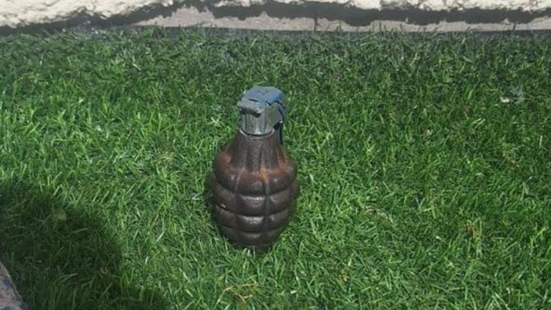 Mujer encontró supuesta granada en Valparaíso - Cedida