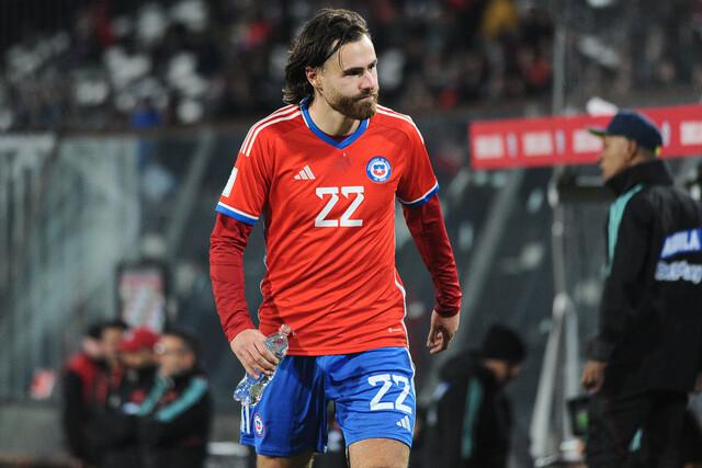 Lesión de Ben Brereton en La Roja - Créditos: Agencia Uno