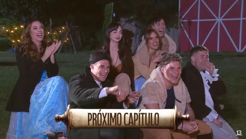 Canal 13 - Compañeros ven a Pangal besarse con otro participante