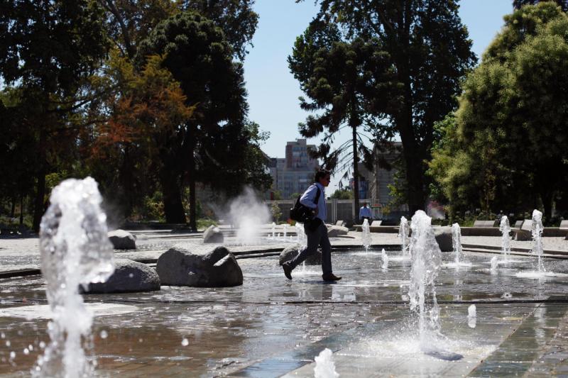 Agencia Uno - Calor en Santiago