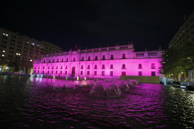 Agencia Uno - Octubre es el mes de la lucha contra el cáncer de mama