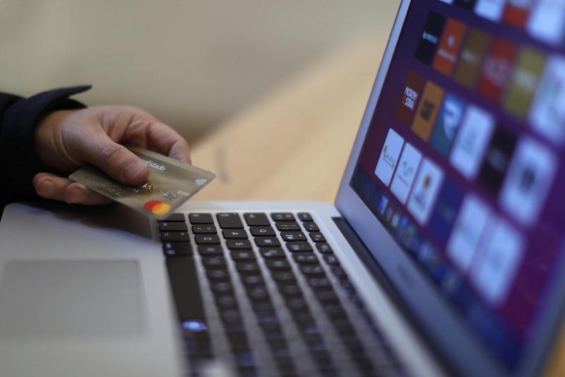 Sernac revela los principales reclamos de los últimos Cyber - Agencia Uno