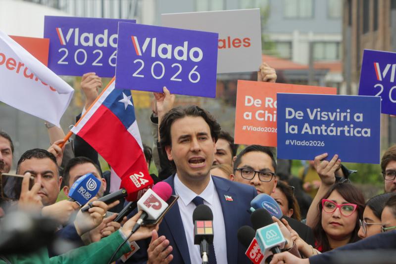 Agencia Uno - Vlado Mirosevic lanza su candidatura presidencial con ocho ideas centrales