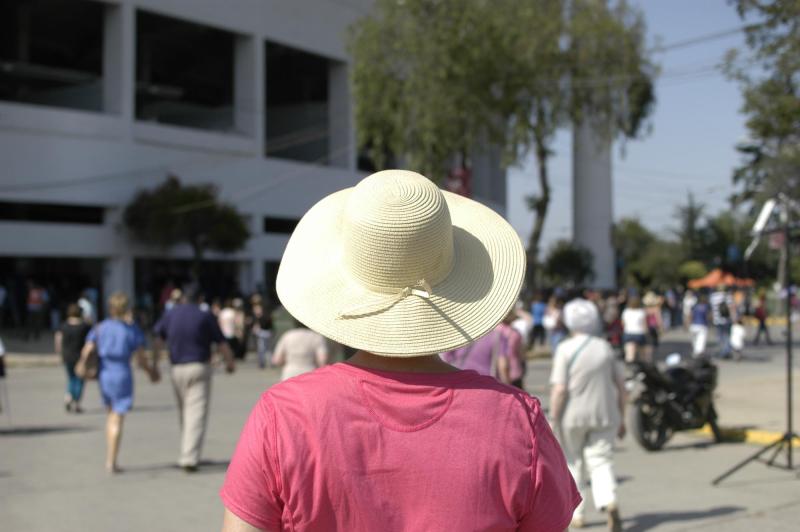 Agencia Uno - Gianfranco Marcone informa las temperaturas para el domingo en las elecciones 2024