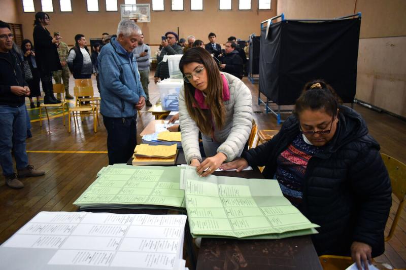 ATON - Elecciones: ¿Qué pasa si al cierre de mesas aún estoy en la fila para votar?